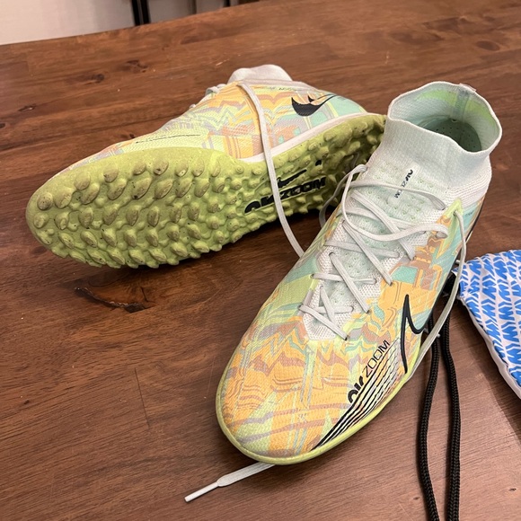 Men’s size 10 Nike Air Superfly Elite 9 Indoor Soccer Shoes - Picture 7 of 10